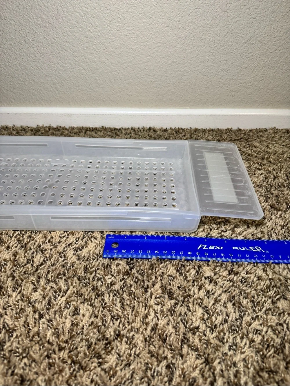 NWOT Clear Plastic Bath Caddy Tray